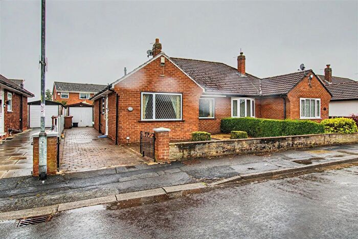 2 Bedroom Semi-Detached Bungalow For Sale In Whitefield Road, Penwortham, Preston, PR1
