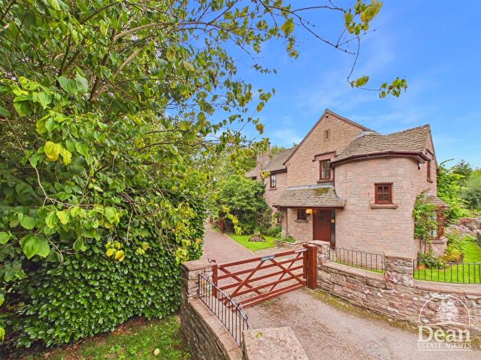 3 Bedroom Detached House For Sale In Millend, Blakeney, GL15