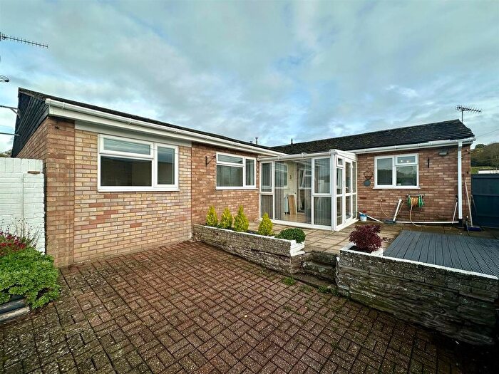 3 Bedroom Semi Detached Bungalow For Sale In Crossways, Peterchurch, Hereford, HR2