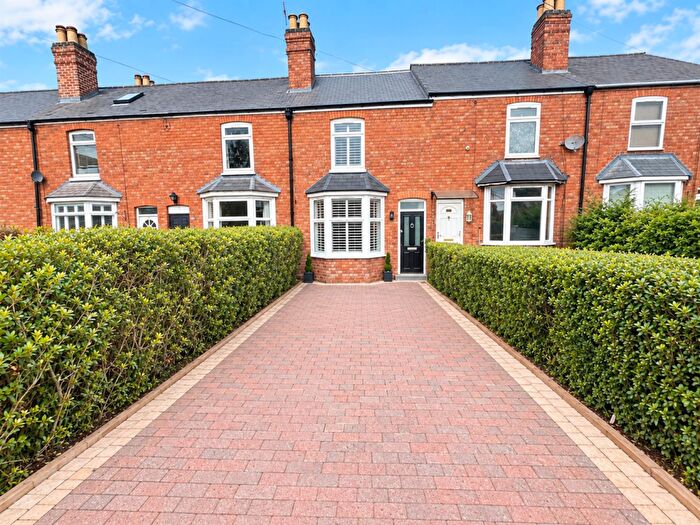 2 Bedroom Terraced House For Sale In Rugby Road, Cubbington, CV32