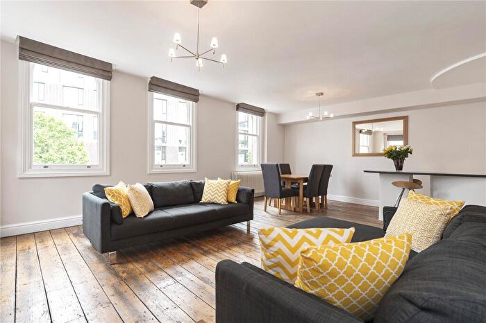 2 Bedroom Apartment To Rent In Pear Tree Court, Clerkenwell, London, EC1R