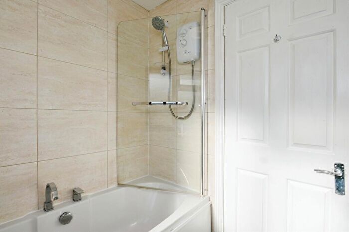 2 Bedroom End Of Terrace House For Sale In Bridle Road, Hereford, HR4