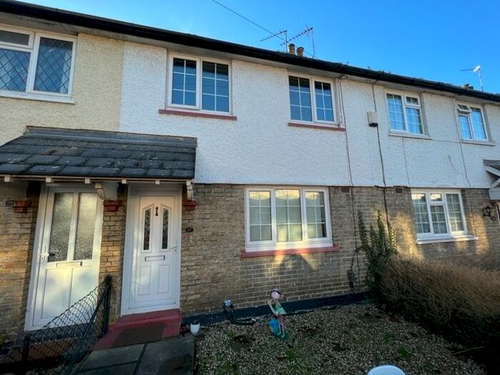2 Bedroom Terraced House To Rent In Austin Waye, Uxbridge, UB8