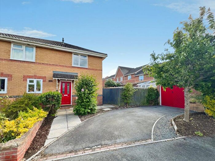 2 Bedroom Semi-Detached House For Sale In Mendip View, Street, BA16