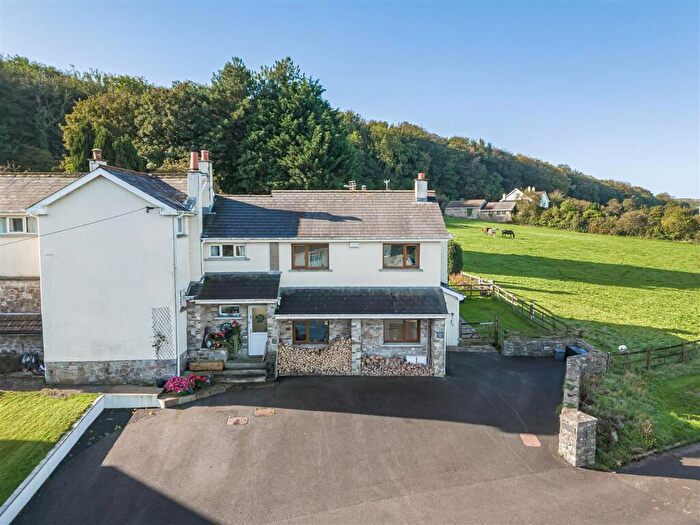 4 Bedroom Semi-Detached House For Sale In Wick Road, Ewenny, Bridgend, CF35