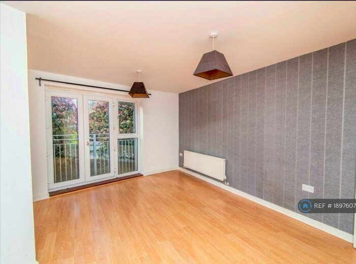 1 Bedroom Flat To Rent In Wallington, London, SM6