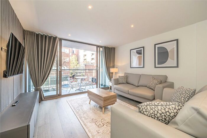 2 Bedroom Flat To Rent In Waterloo Road, London, SE1