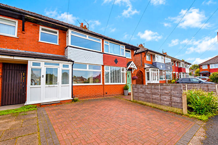 3 Bedroom Terraced House To Rent In Welwyn Close, Urmston, M41