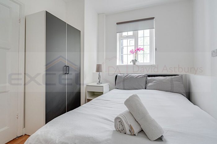 2 Bedroom Flat To Rent In Princes Court, Shoot Up Hill, London, NW2