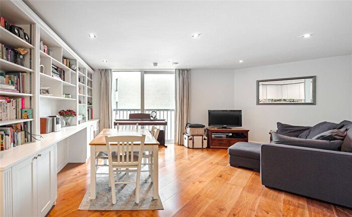 1 Bedroom Flat To Rent In Bridge Place, London, SW1V