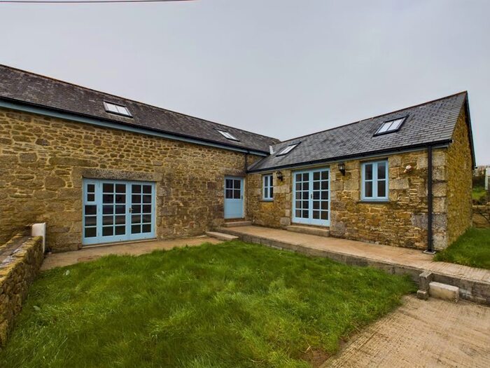 3 Bedroom Property To Rent In Burras, Wendron, Helston, TR13