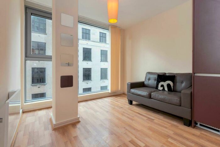 2 Bedroom Apartment To Rent In St Martins Gate, Worcester Street, B2