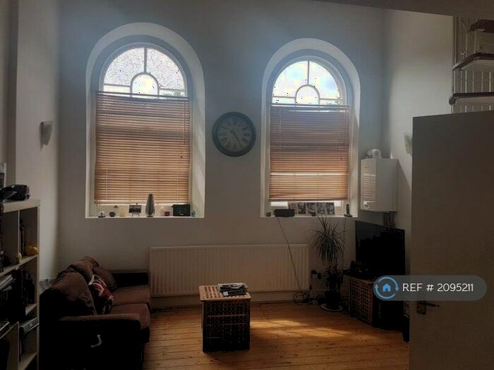 1 Bedroom Flat To Rent In Greenhill Court, London, SE18