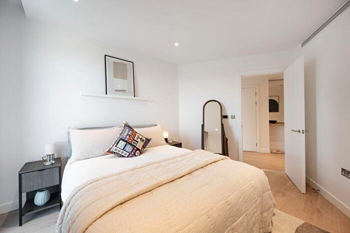 1 Bedroom Flat To Rent In New Drum Street, Aldgate, London, E1