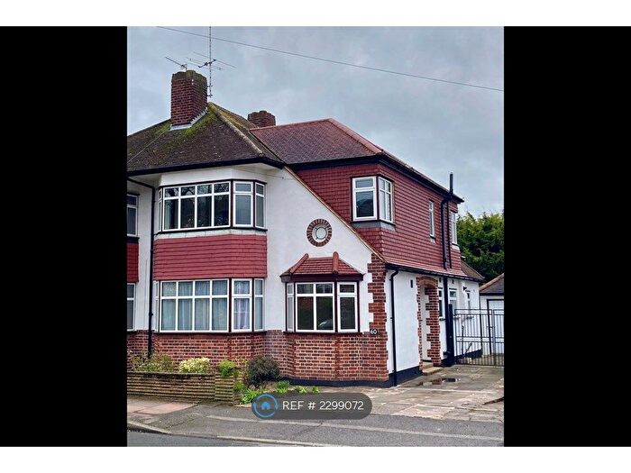 5 Bedroom Semi-Detached House To Rent In Windermere Road, West Wickham, BR4