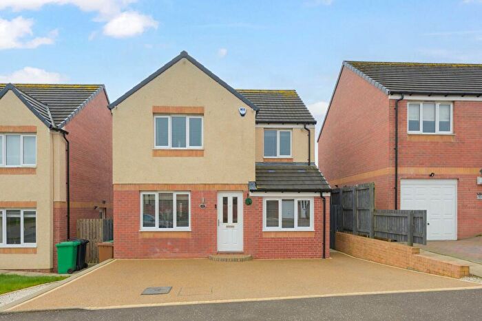 4 Bedroom Detached House For Sale In Pit Lane, Dunfermline, KY12