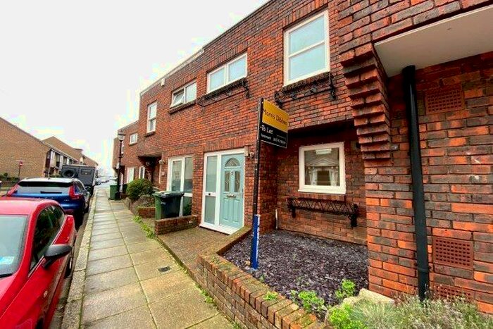 3 Bedroom Terraced House To Rent In Penny Street, Portsmouth, PO1