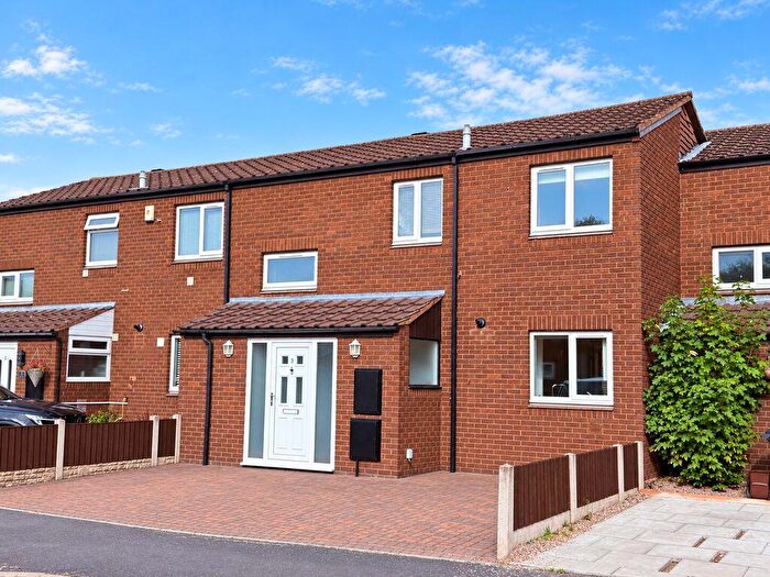 3 Bedroom Terraced House For Sale In Farvale Road, Sutton Coldfield, B76