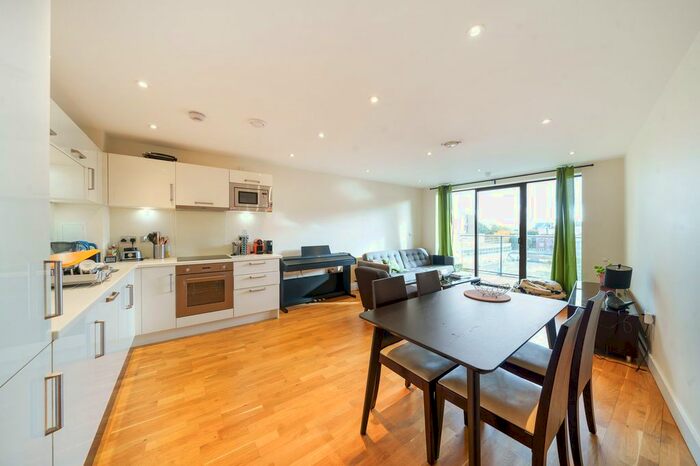 2 Bedroom Flat To Rent In Arc House, Tanner Street, SE1