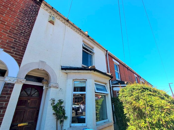 2 Bedroom Terraced House To Rent In Testwood Road, Southampton, SO15