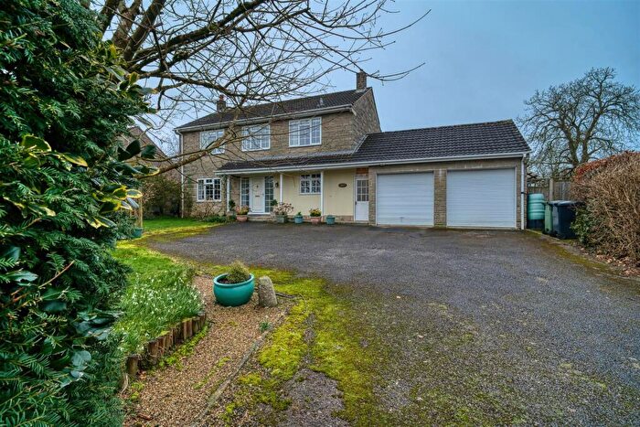 4 Bedroom Detached House For Sale In Charlton Musgrove, Wincanton, BA9