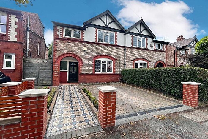 5 Bedroom Semi Detached House For Sale In Atwood Road, Manchester, M20