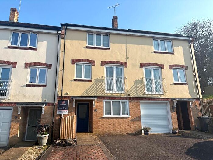 4 Bedroom Town House For Sale In Lilley Walk, Honiton, EX14