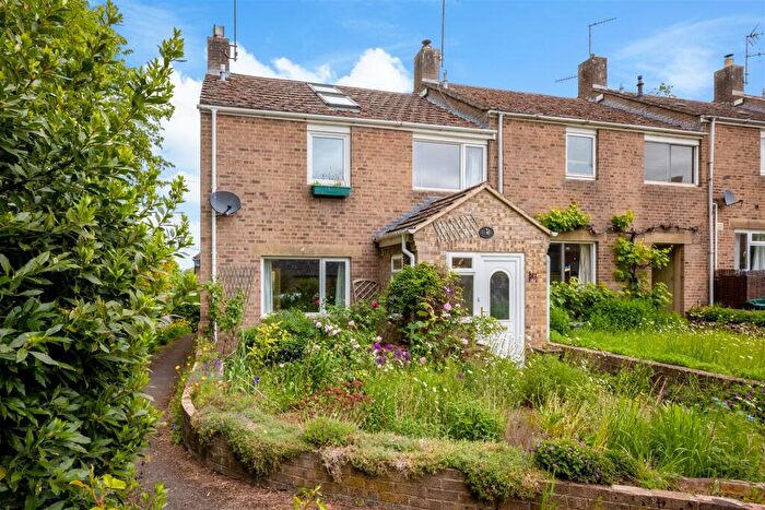 4 Bedroom Terraced House For Sale In Woodfield Drive, Charlbury, OX7