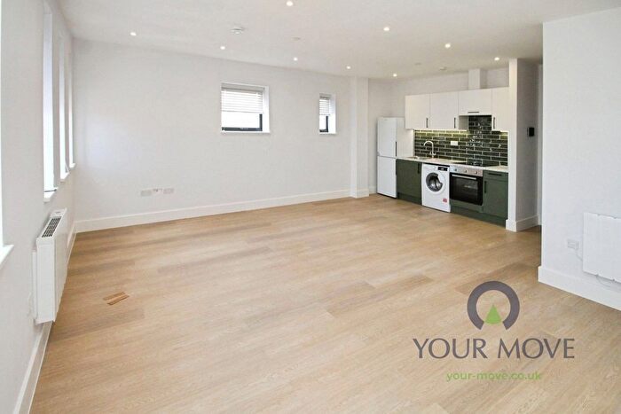 1 Bedroom Flat To Rent In Harpur Street, Bedford, Bedfordshire, MK40