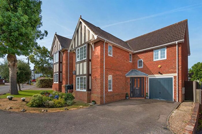 4 Bedroom Detached House For Sale In Hillside Road, Whitstable, CT5