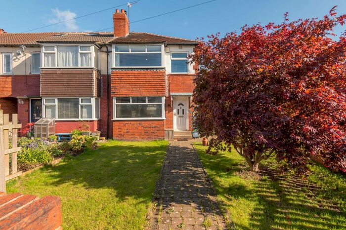 3 Bedroom End Of Terrace House To Rent In Henconner Gardens, Chapel Allerton, Leeds, LS7