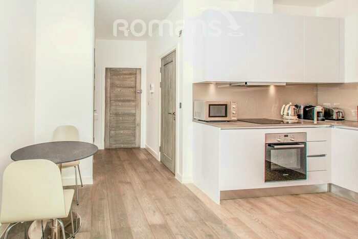 1 Bedroom Flat To Rent In Brickfield Court, Slough, SL1