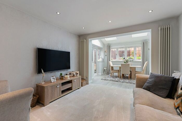 3 Bedroom Semi-Detached House For Sale In Lybury Lane, Redbourn, St. Albans, AL3