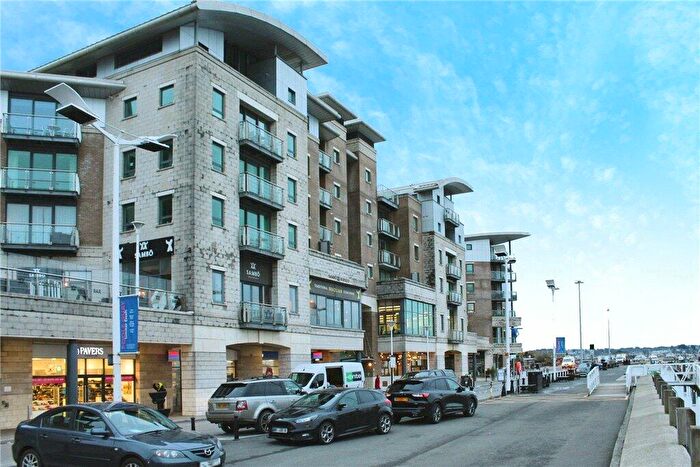 2 Bedroom Apartment For Sale In The Quay, Poole, Dorset, BH15
