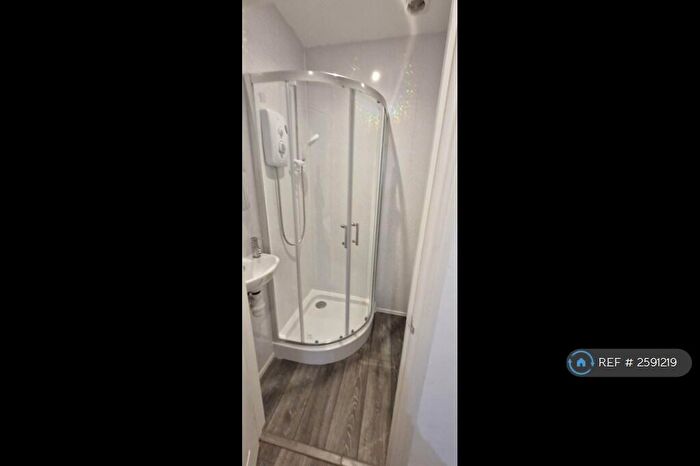 1 Bedroom Flat To Rent In City Road, Cardiff, CF24