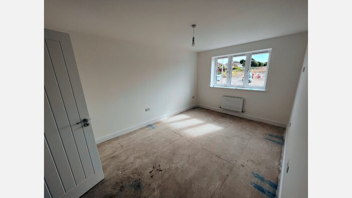 4 Bedroom Detached House For Sale In Off Moor Road, Bestwood Village Nottingham, NG6