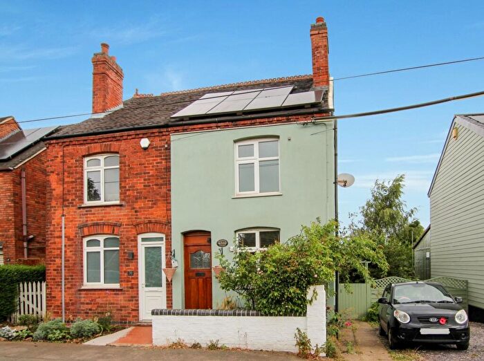 2 Bedroom Semi-Detached House For Sale In New Street, Oakthorpe, Swadlincote, DE12