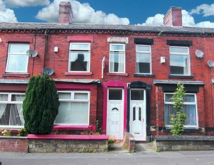 3 Bedroom Terraced House To Rent In Redgrave Street, Greenacres, OL4