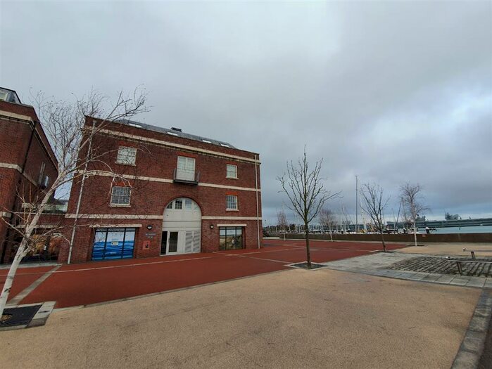 1 Bedroom Apartment To Rent In Salt Meat Lane, Gosport, PO12