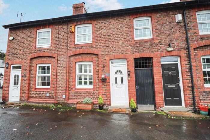 2 Bedroom Cottage For Sale In Kings Brow, Higher Bebington, CH63