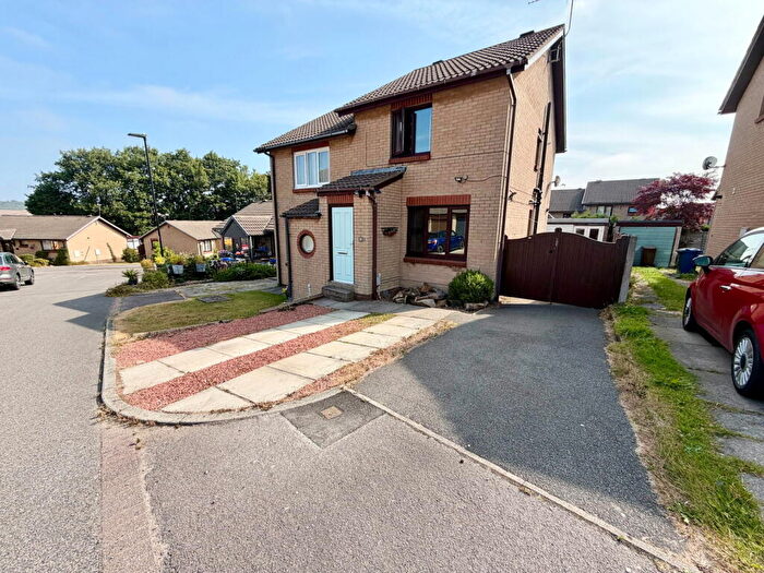 2 Bedroom Semi-Detached House For Sale In Pen Nook Gardens, Deepcar, S36