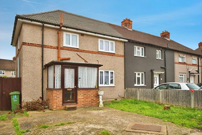2 Bedroom End Terrace House For Sale In Macdonald Avenue, Dagenham, Essex, RM10