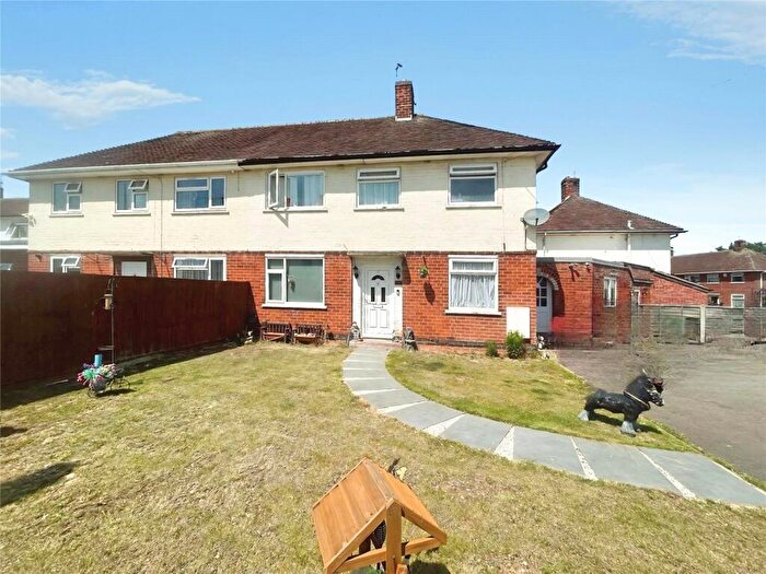 3 Bedroom Semi-Detached House For Sale In Maple Road, Loughborough, Leicestershire, LE11
