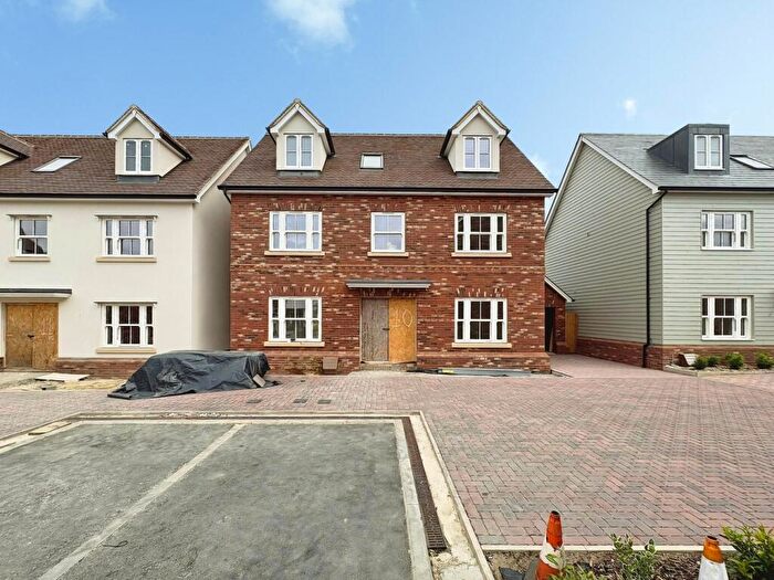 5 Bedroom Detached House For Sale In Hatfield Road, Witham, CM8