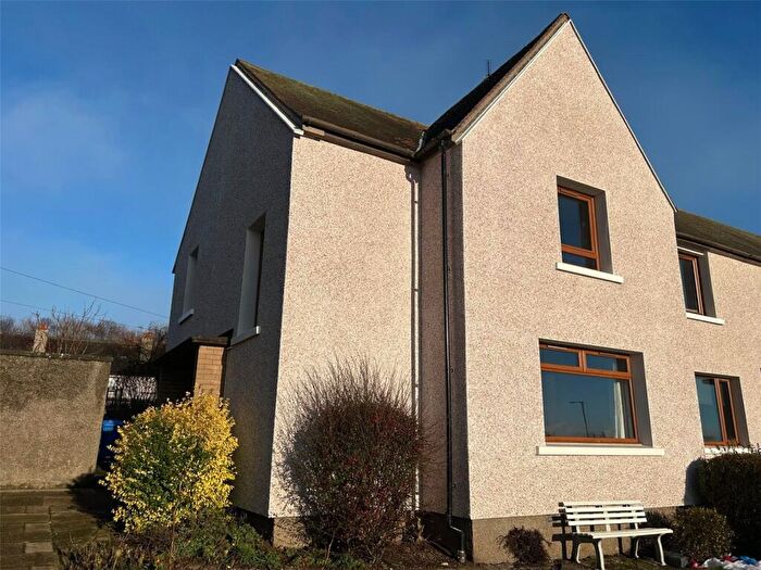 3 Bedroom End Of Terrace House To Rent In Inverarity Crescent, Hillside, Montrose, Angus, DD10