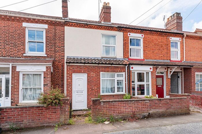 3 Bedroom Terraced House For Sale In Avenue Road, Norwich, NR2