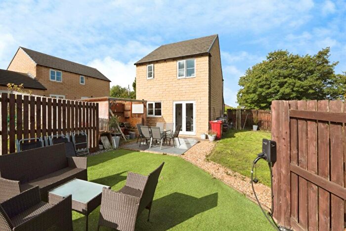 3 Bedroom Detached House For Sale In Ashworth Road, Hapton, Burnley, Lancashire, BB12
