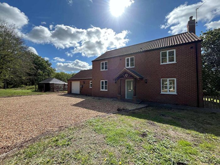 3 Bedroom Detached House To Rent In Keepers Cottage, Mintlyn Farm, PE32