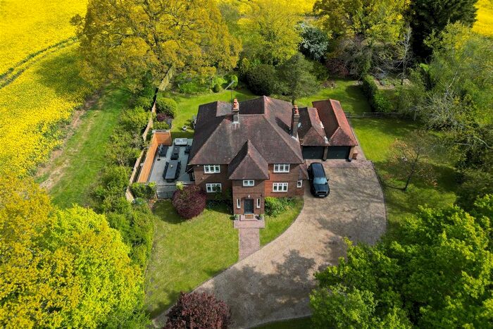 5 Bedroom Detached House For Sale In Wyatts Green Road, Wyatts Green, Brentwood, CM15
