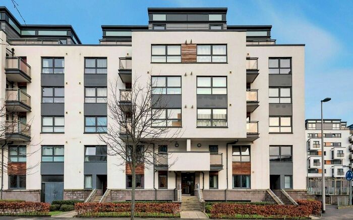 1 Bedroom Flat To Rent In Waterfront Park, Edinburgh, EH5